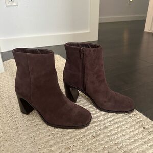 Gianni Bini Dark Brown Suede Heeled Boots